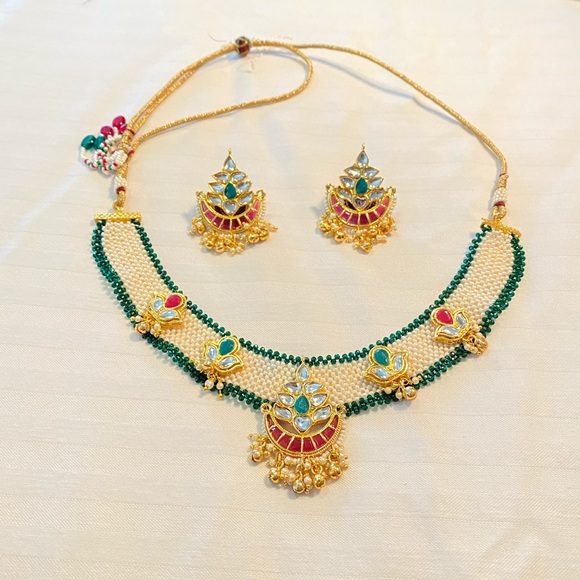 Ethnic Indian Wear Accessories - 🆕 Bollywood style designer necklace with earrings